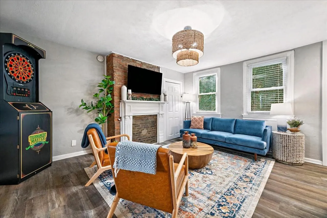Cozy Southside Pitt Home W/ Pool Table +Yard Pittsburgh 0*,  Stati Uniti